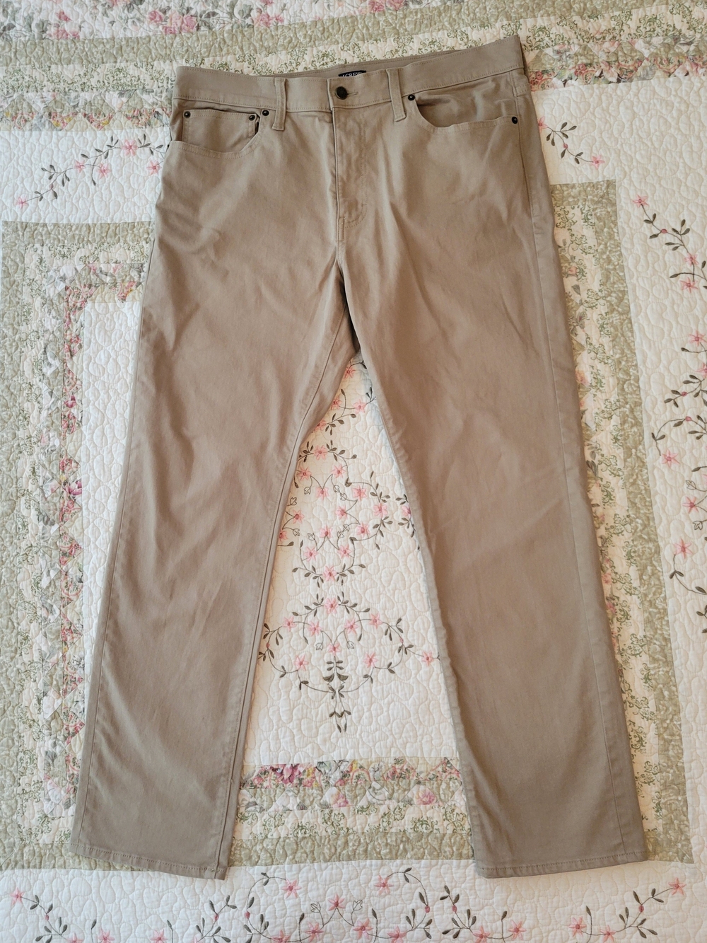 J.Crew Men's Straight Fit Khaki Pants - 34Wx30L